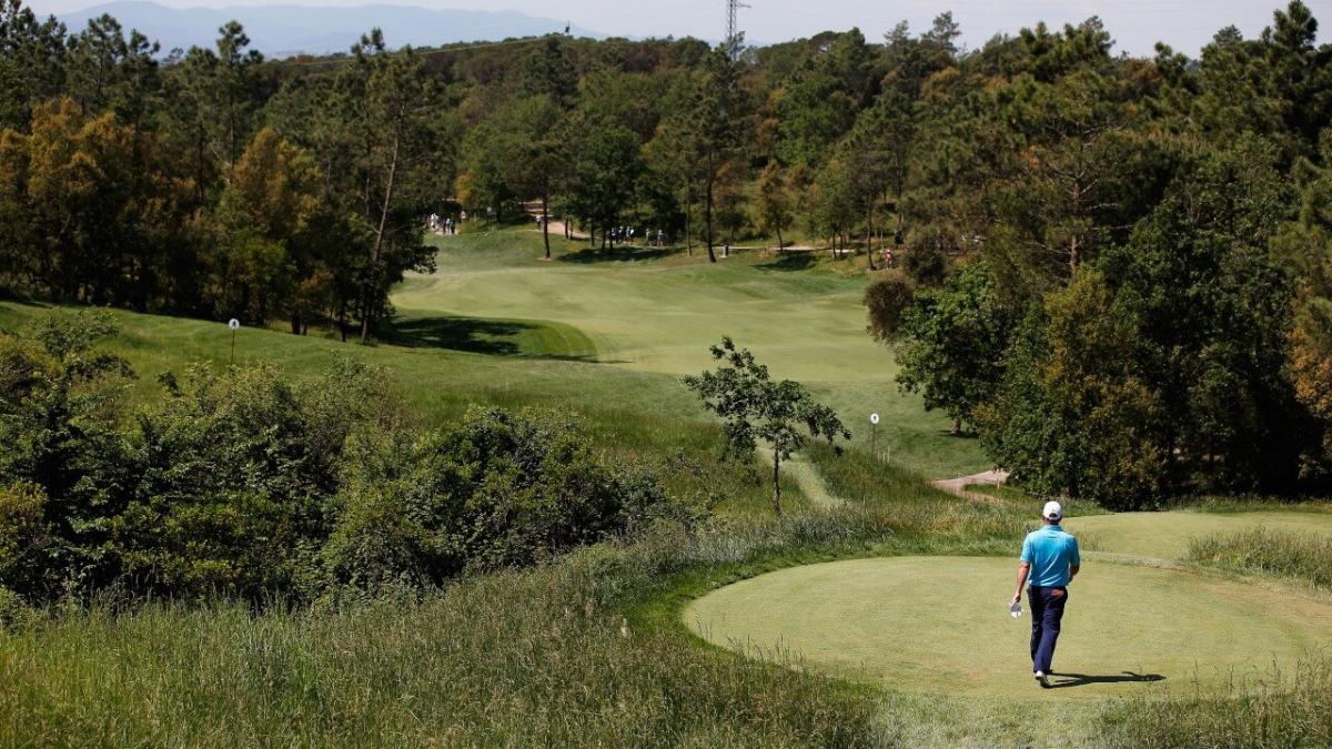 The Stadium Course at PGA Catalunya is an undulating venue overlooked by the Pyrenees’ mountain range